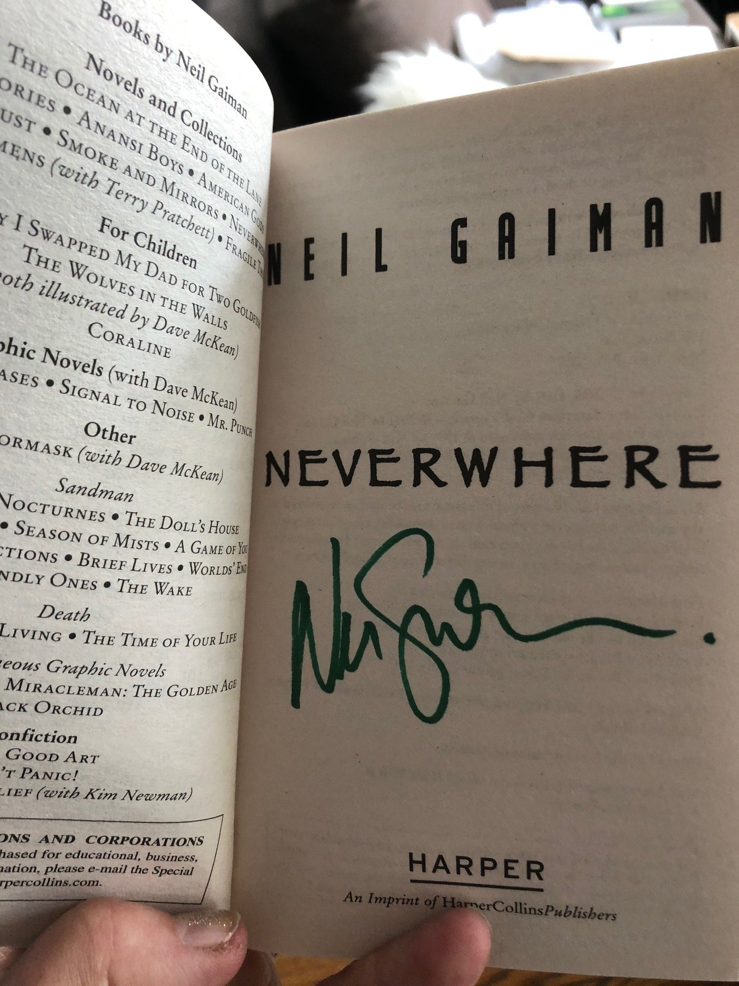 Signed copy of Neverwhere!!